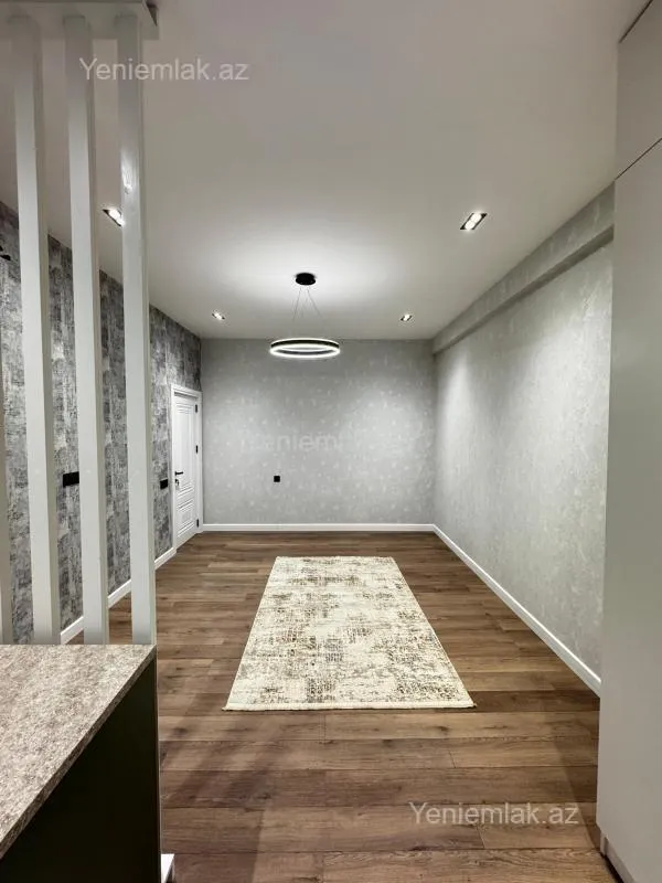 Satılır 2 otaqlı yeni tikili 61 m²