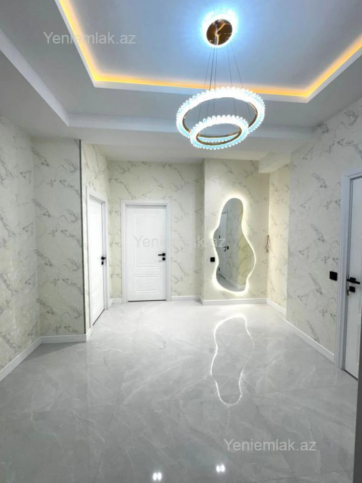 Satılır 2 otaqlı yeni tikili 61 m²