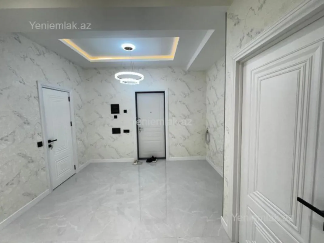 Satılır 2 otaqlı yeni tikili 61 m²