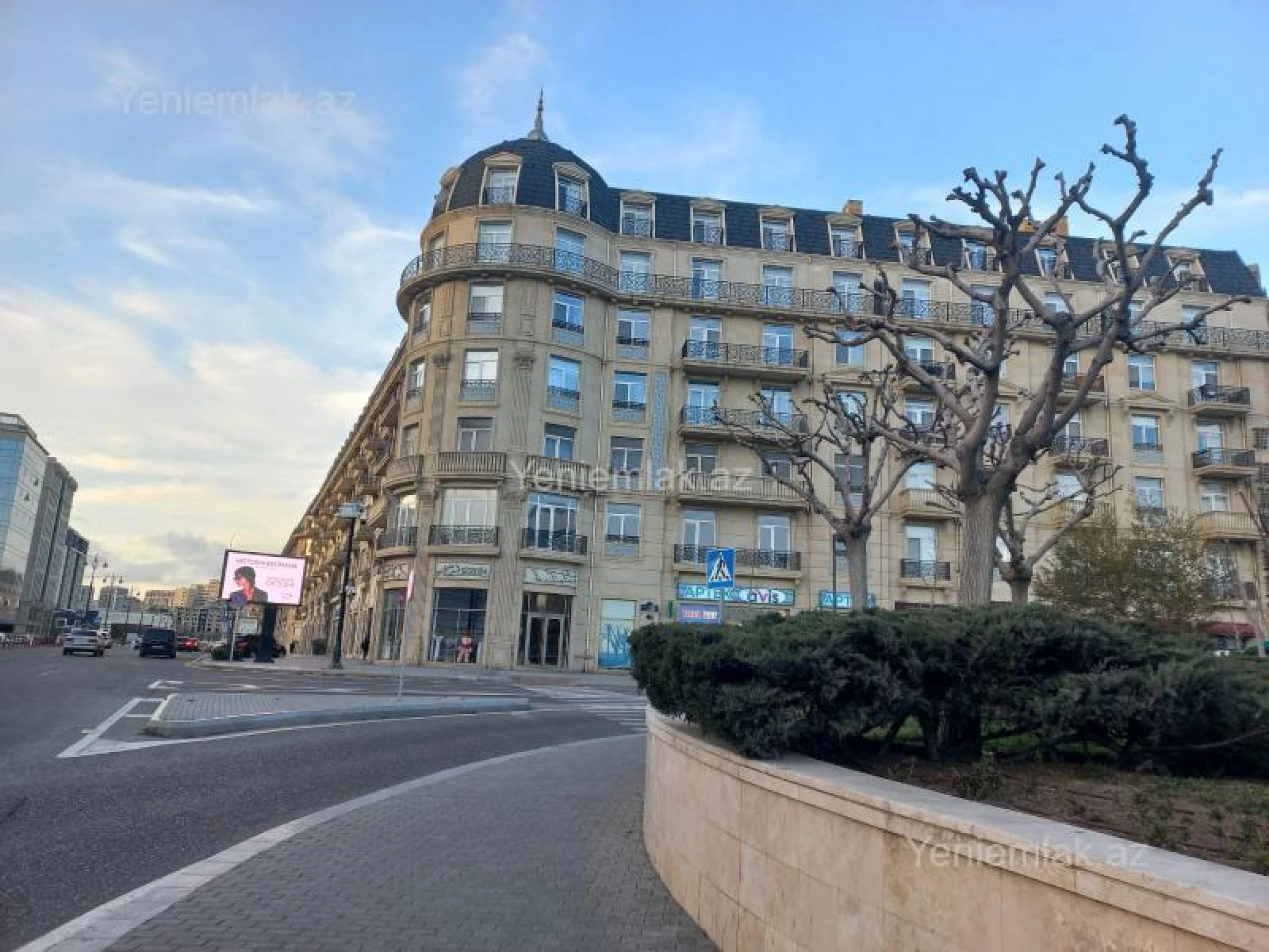 Satılır 2 otaqlı yeni tikili 60 m²