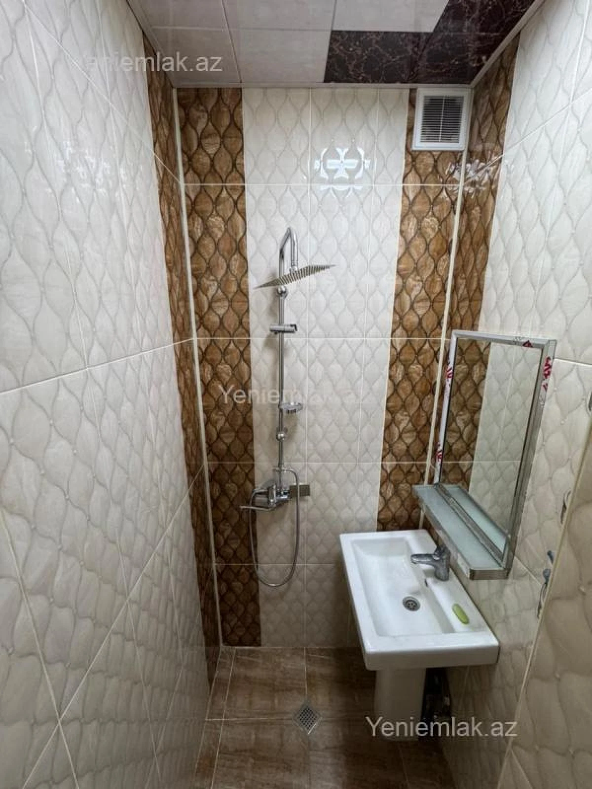 Satılır 2 otaqlı yeni tikili 60 m²