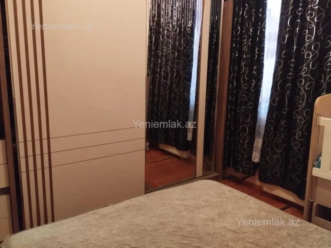 Satılır 3 otaqlı yeni tikili 75 m²