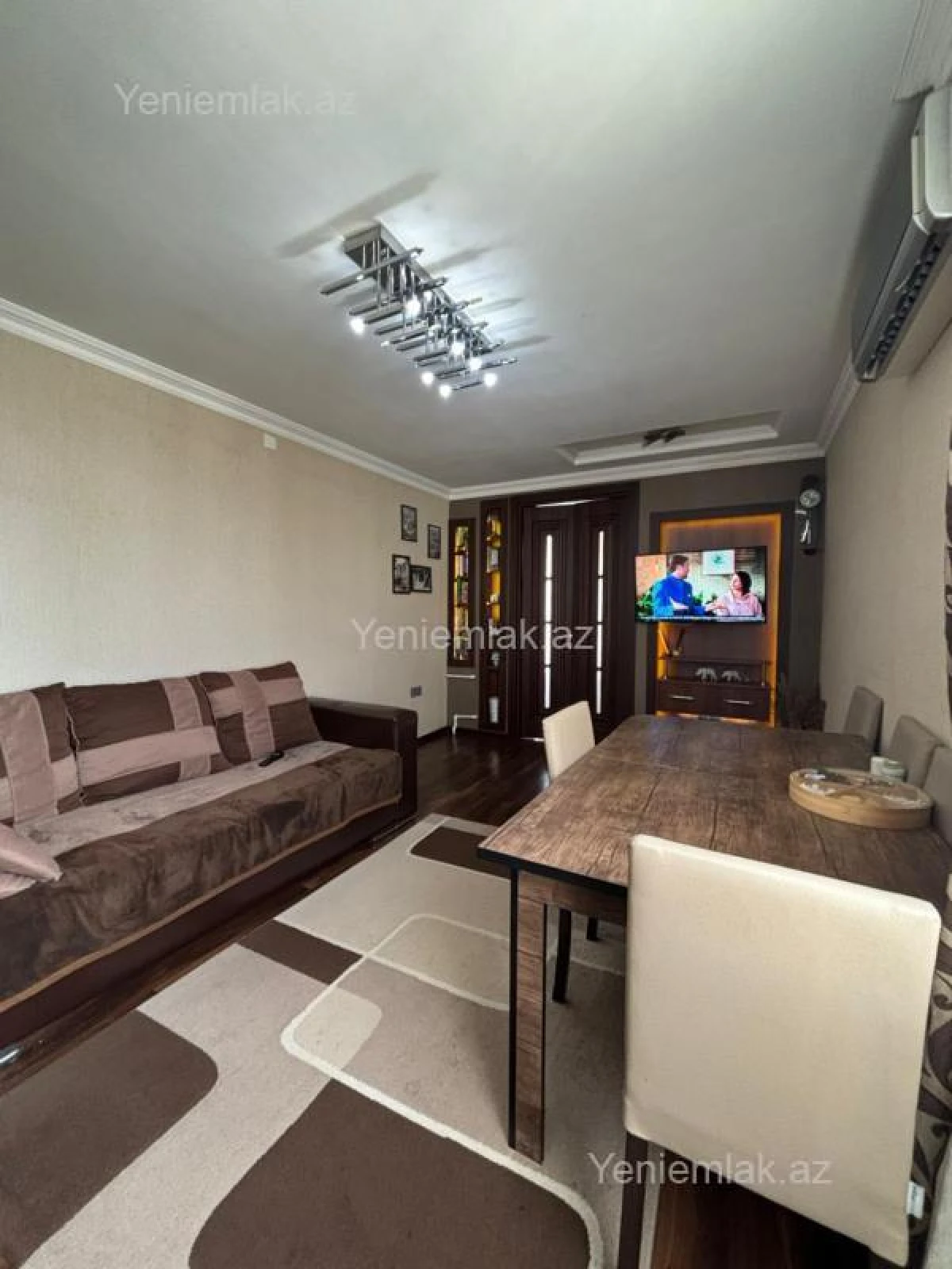Satılır 2 otaqlı köhnə tikili 45 m²