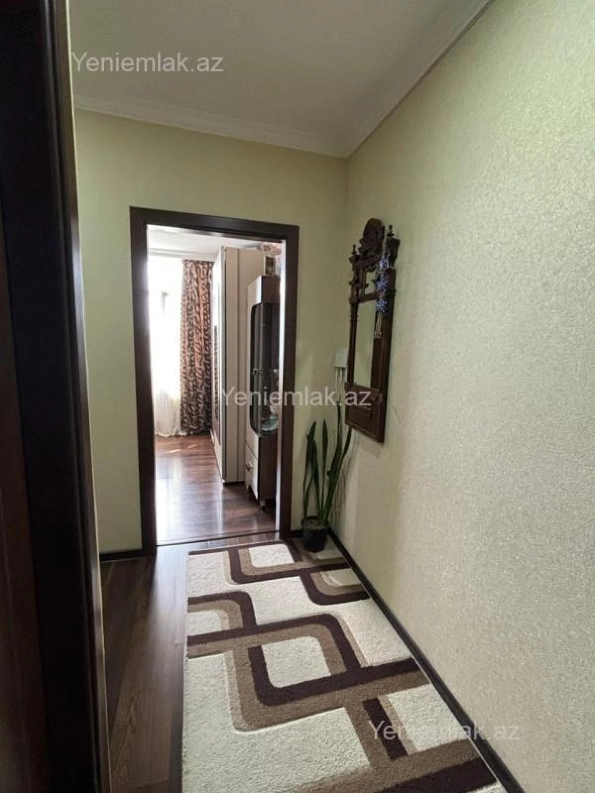 Satılır 2 otaqlı köhnə tikili 45 m²