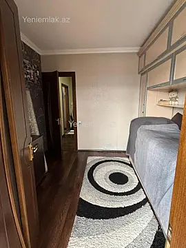 Satılır 2 otaqlı köhnə tikili 45 m²