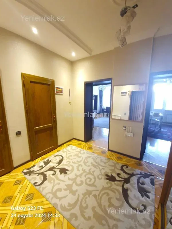 Satılır 3 otaqlı yeni tikili 90 m²