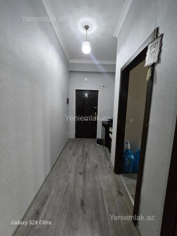 Satılır 4 otaqlı yeni tikili 100 m²