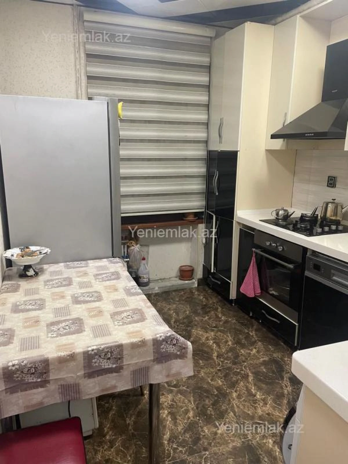 Satılır 3 otaqlı köhnə tikili 75 m²