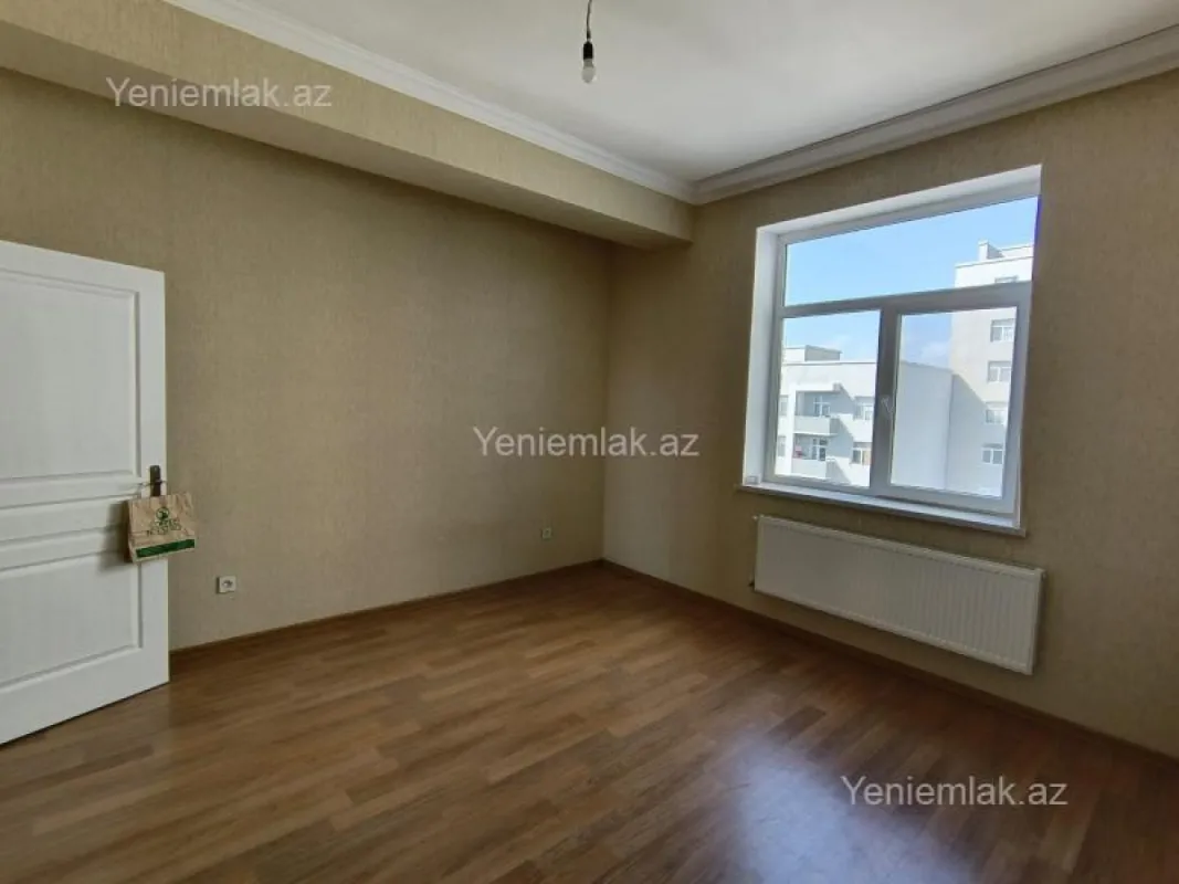 Satılır 4 otaqlı yeni tikili 115 m²