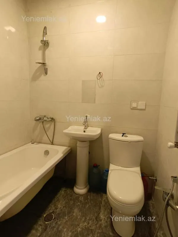 Satılır 4 otaqlı yeni tikili 115 m²