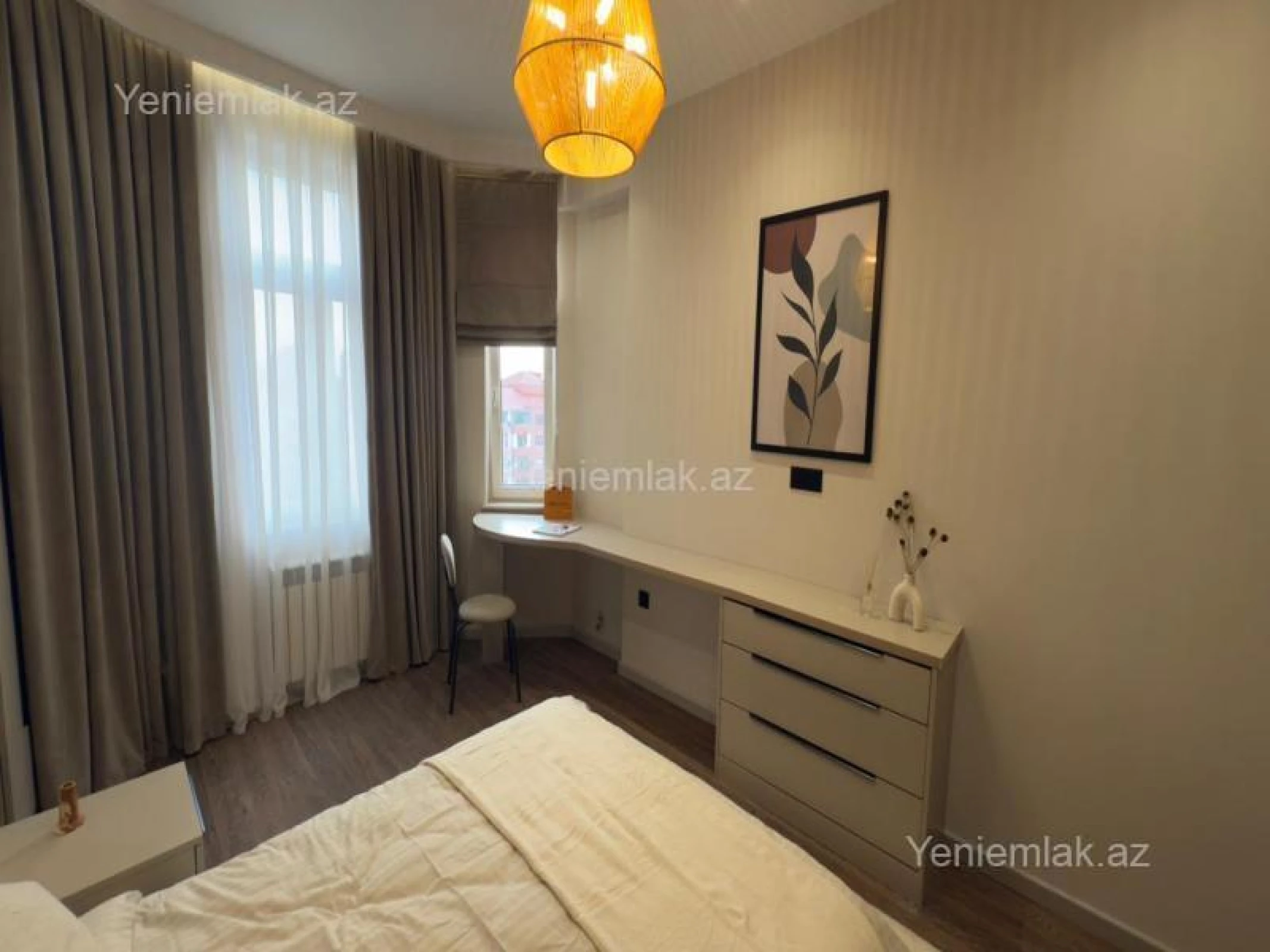 Satılır 2 otaqlı yeni tikili 61 m²