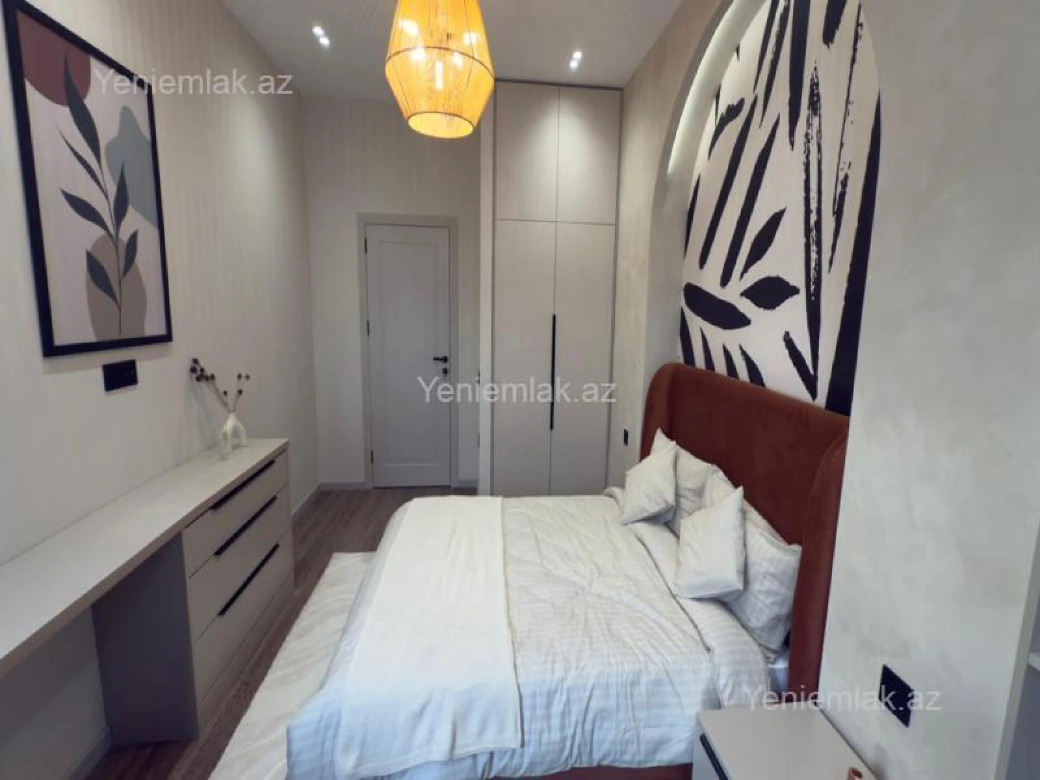 Satılır 2 otaqlı yeni tikili 61 m²