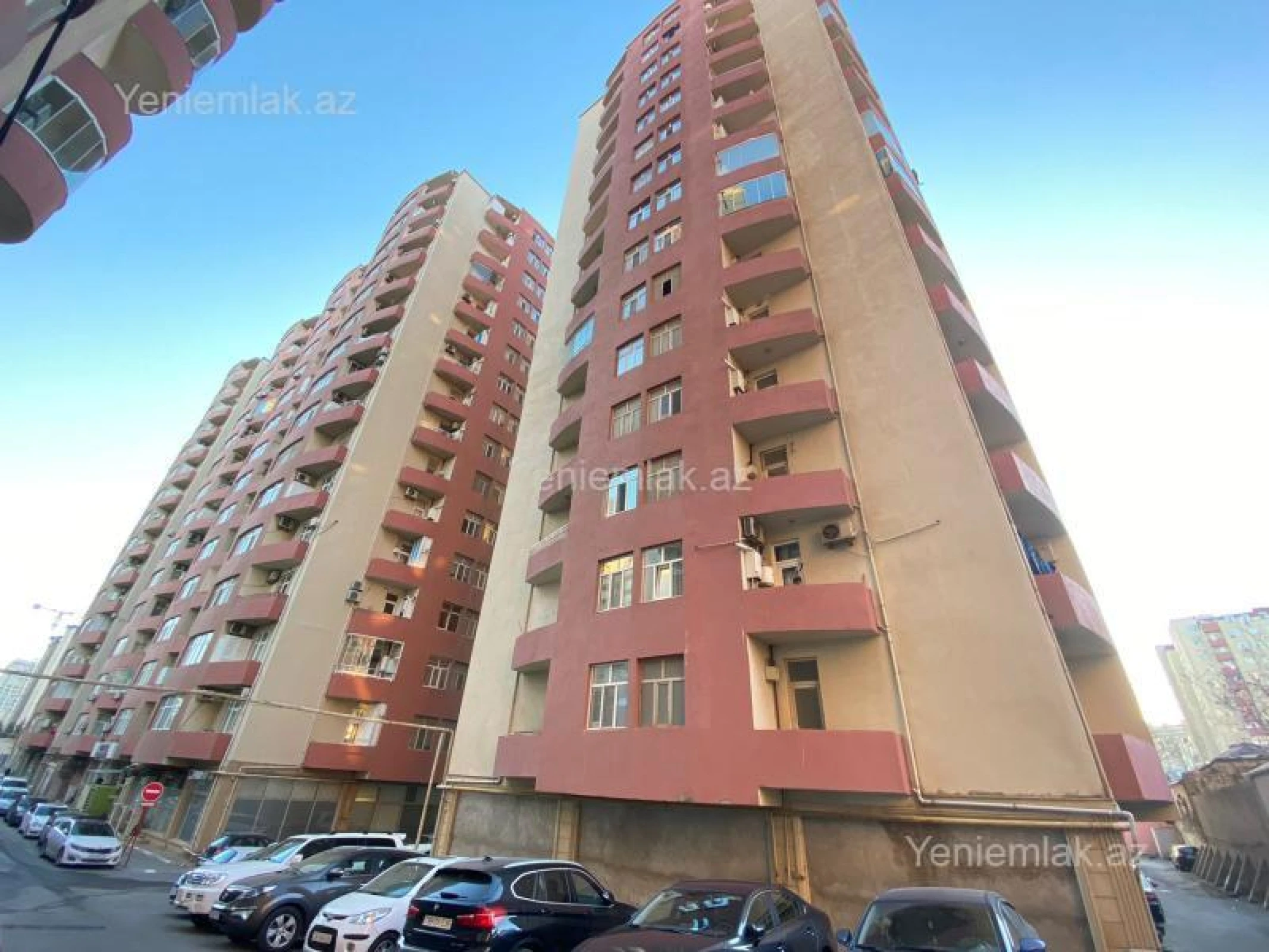Satılır 2 otaqlı yeni tikili 61 m²