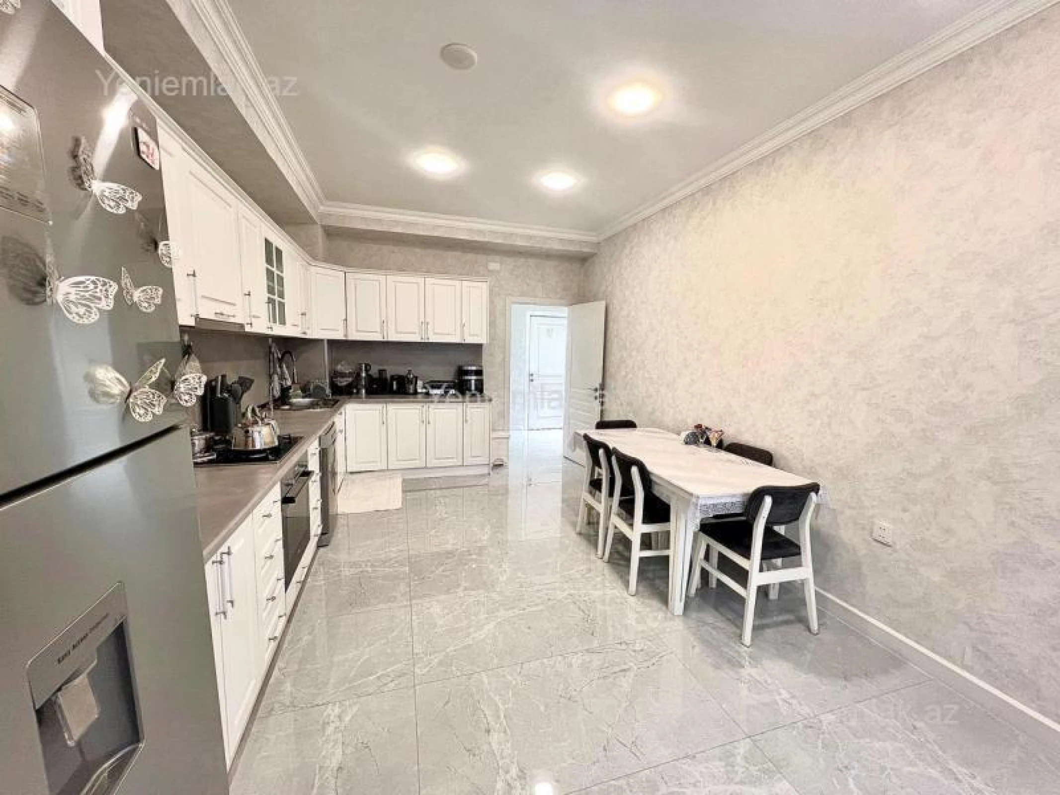 Satılır 3 otaqlı yeni tikili 103 m²