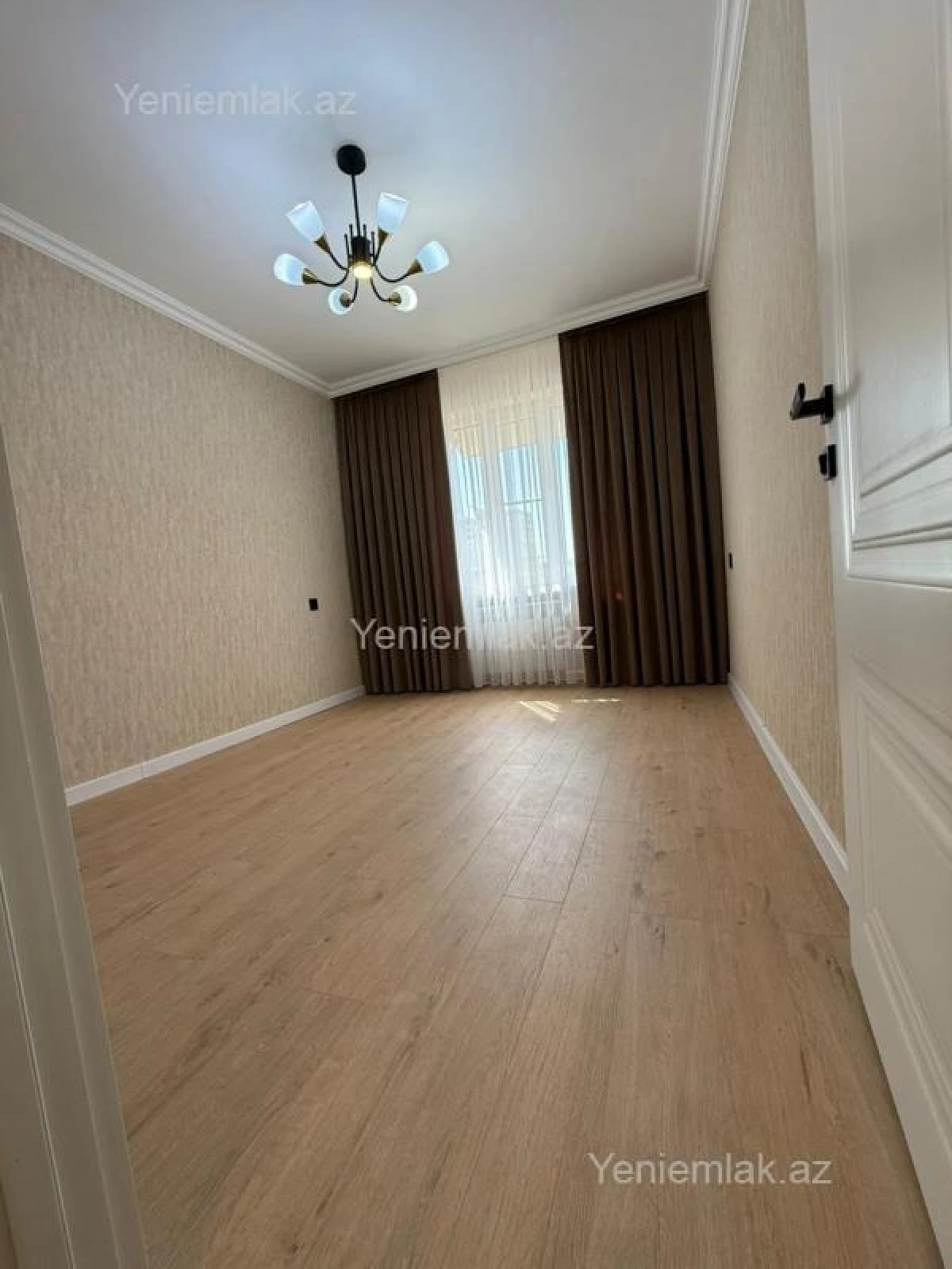 Satılır 3 otaqlı köhnə tikili 60 m²