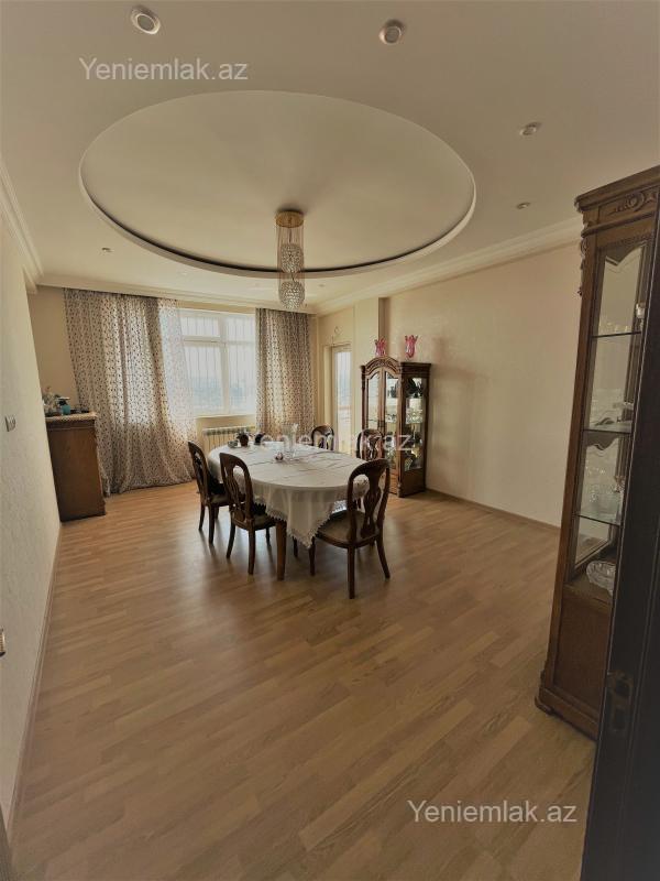 Satılır 4 otaqlı yeni tikili 270 m² — Bakı, Nərimanov 4 otaq 270.00 m²