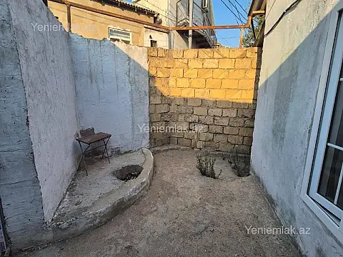 Satılır 2 otaqlı həyət evi 40 m²