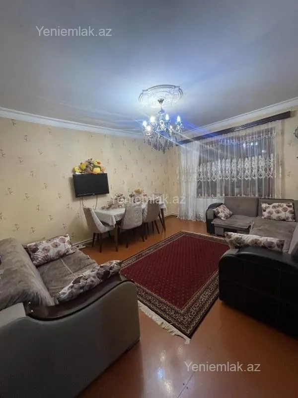 Satılır 3 otaqlı köhnə tikili 56 m²
