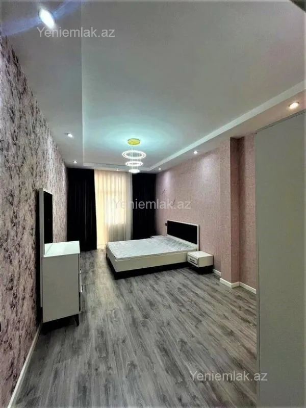 Satılır 2 otaqlı yeni tikili 81 m²