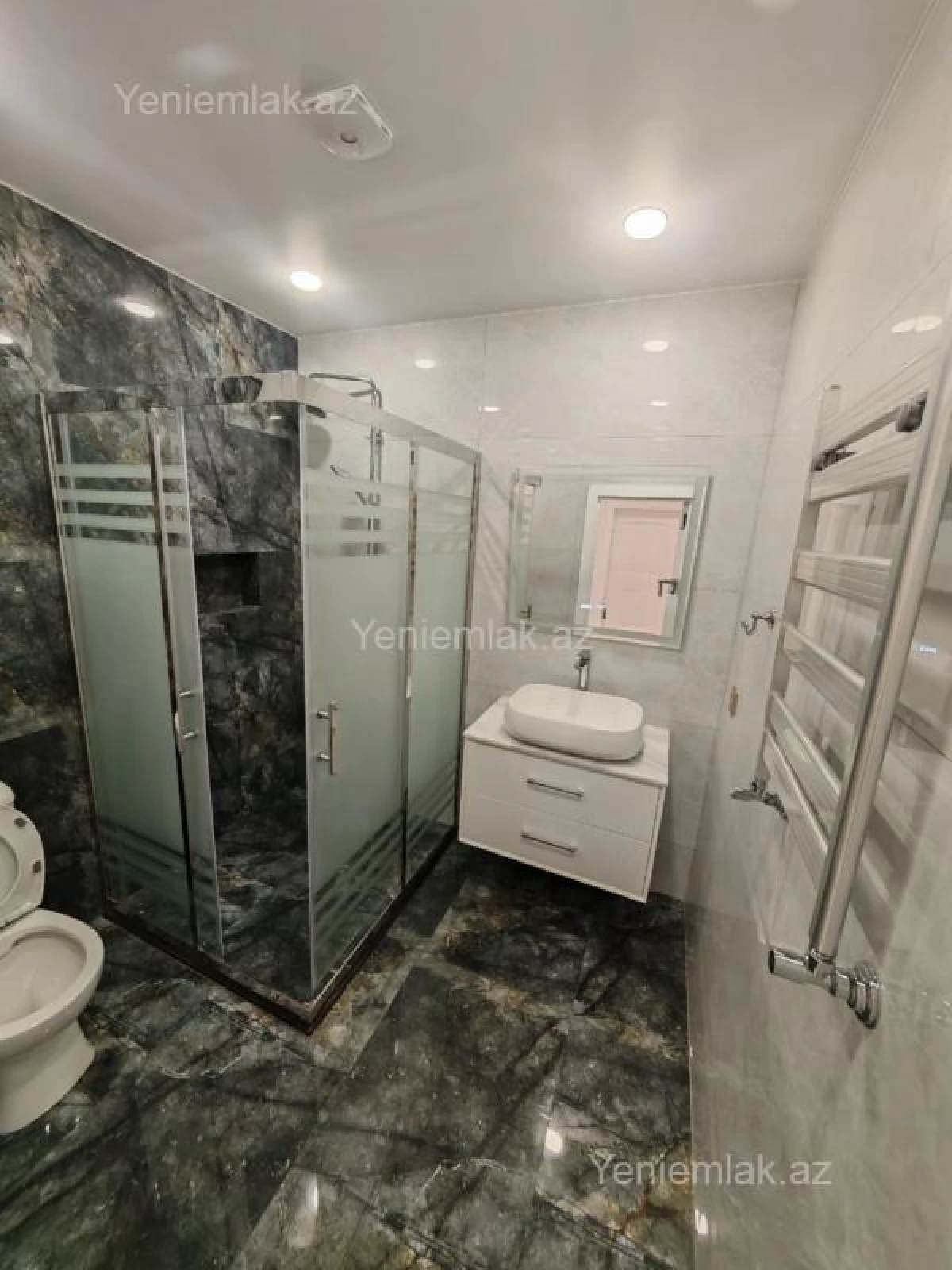 Satılır 3 otaqlı yeni tikili 88 m²