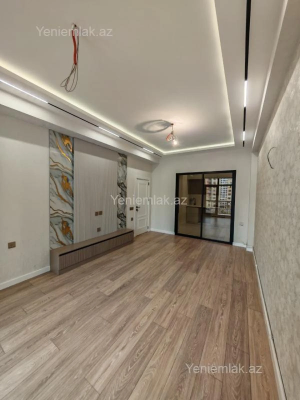 Satılır 3 otaqlı yeni tikili 88 m²