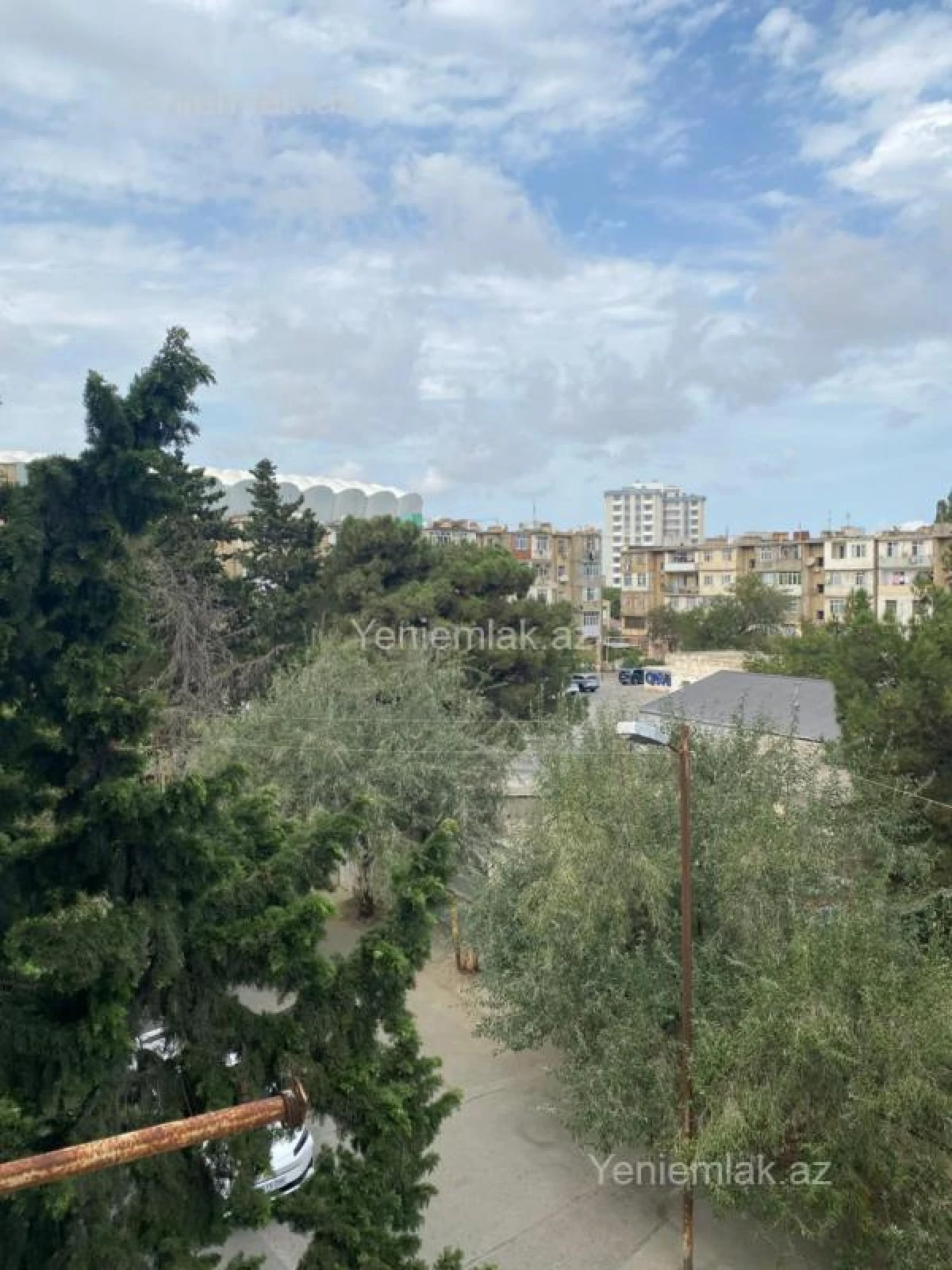 Satılır 3 otaqlı köhnə tikili 55 m²