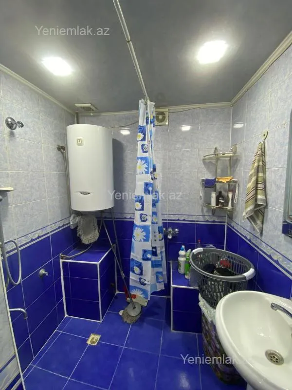 Satılır 3 otaqlı köhnə tikili 55 m²