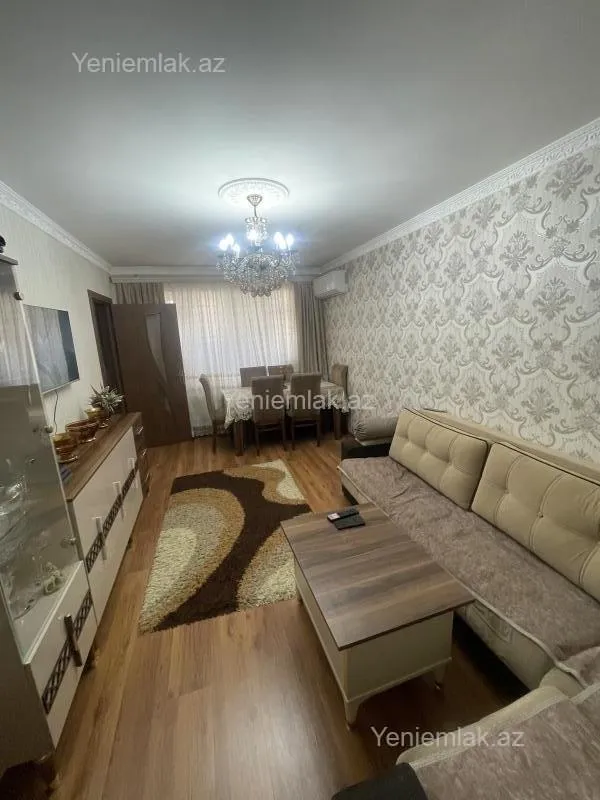 Satılır 1 otaqlı köhnə tikili 31 m²