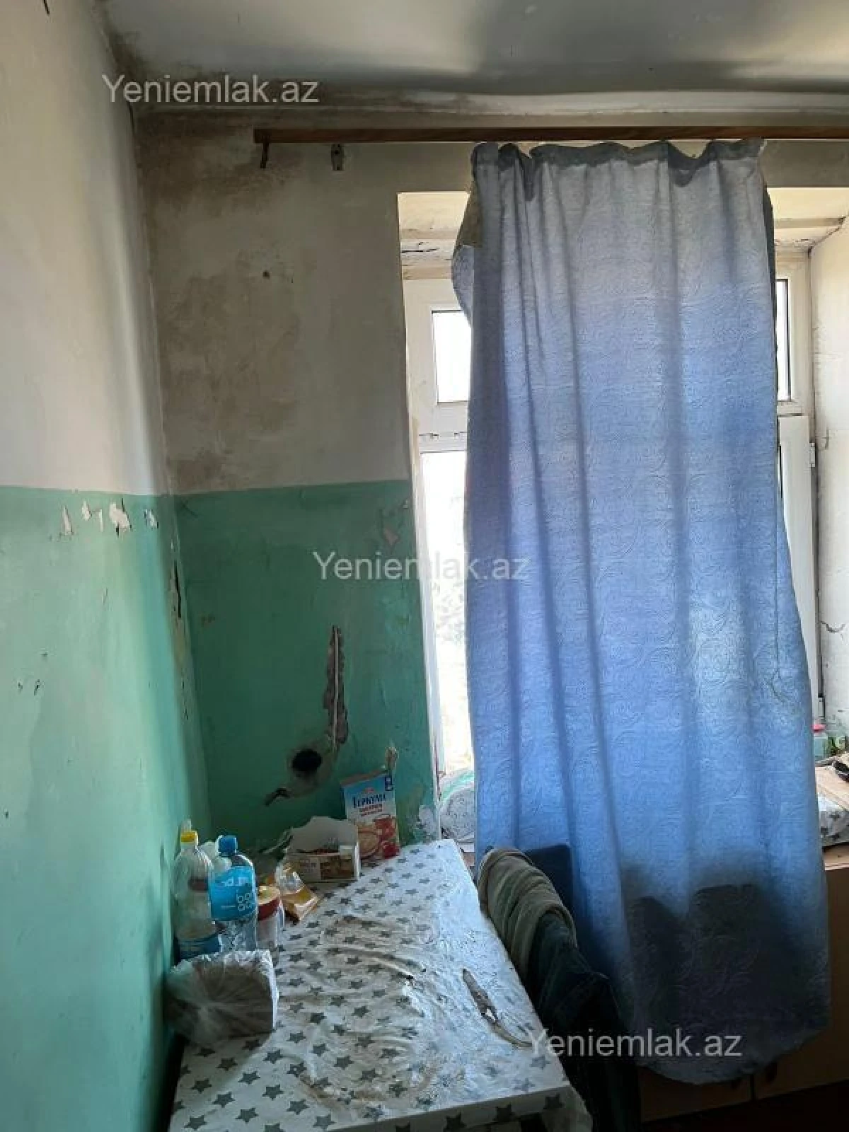 Satılır 1 otaqlı köhnə tikili 40 m²