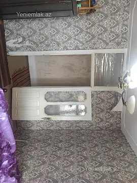 Satılır 2 otaqlı köhnə tikili 65 m²