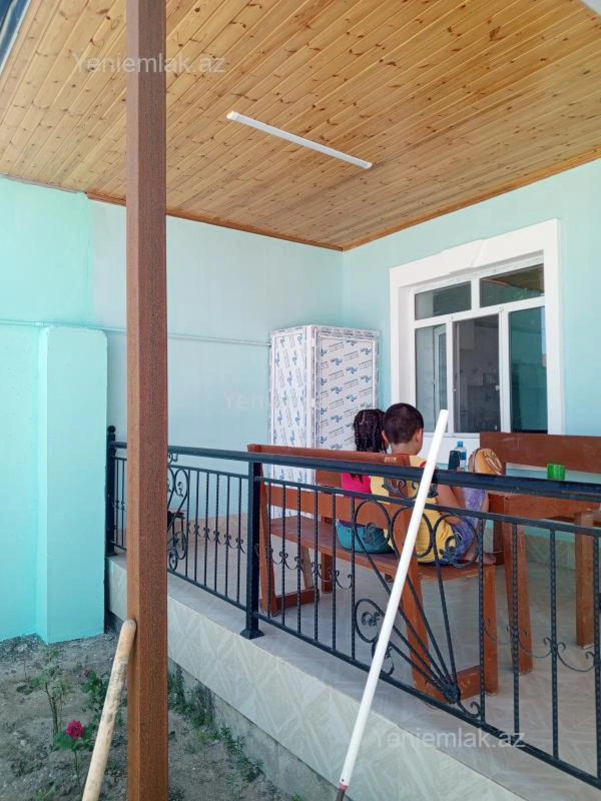 Satılır 3 otaqlı həyət evi 100 m²