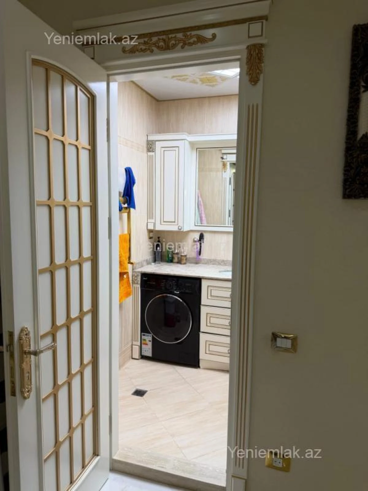 Satılır 4 otaqlı yeni tikili 180 m²