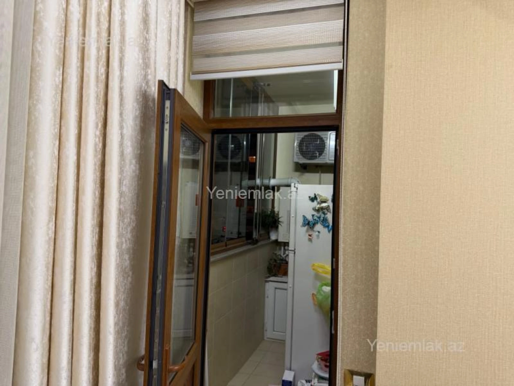 Satılır 4 otaqlı yeni tikili 180 m²