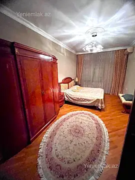 Satılır 4 otaqlı yeni tikili 215 m²