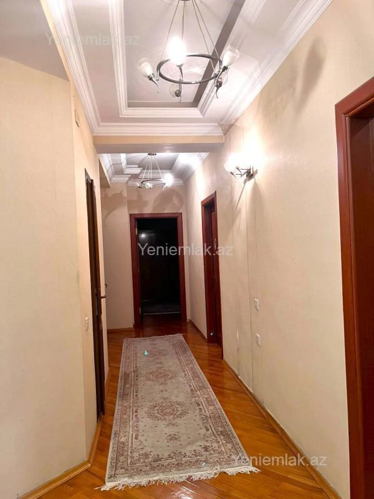 Satılır 4 otaqlı yeni tikili 215 m²