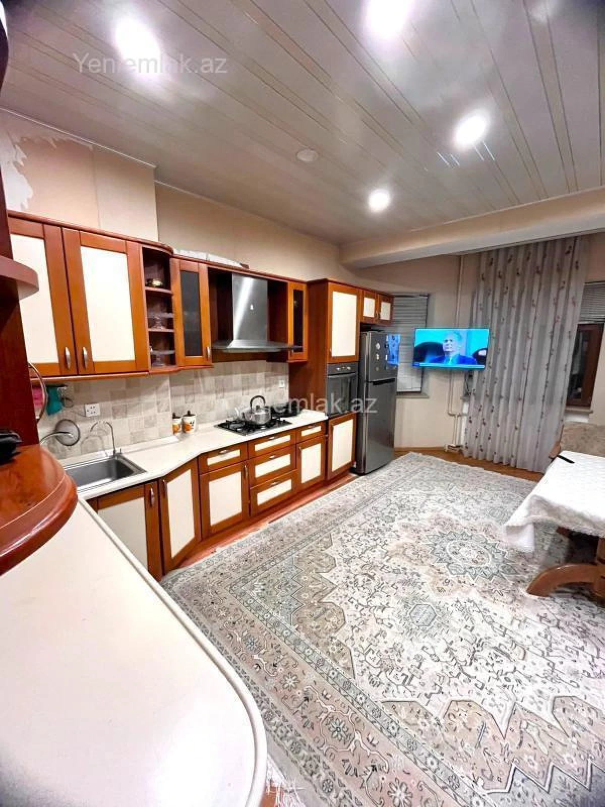 Satılır 4 otaqlı yeni tikili 215 m²