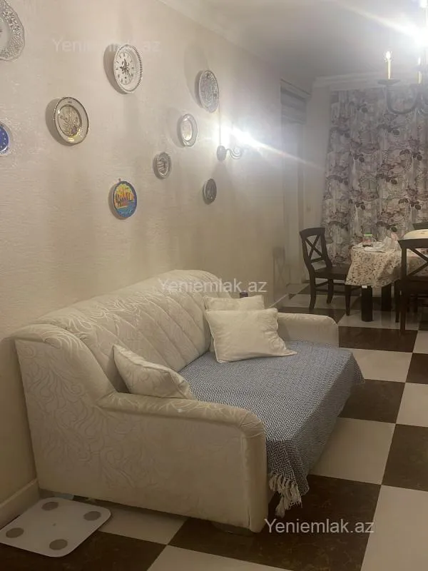 Satılır 4 otaqlı yeni tikili 172 m²