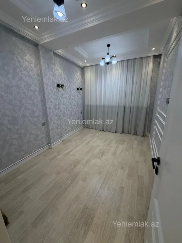 Satılır 3 otaqlı yeni tikili 85 m²