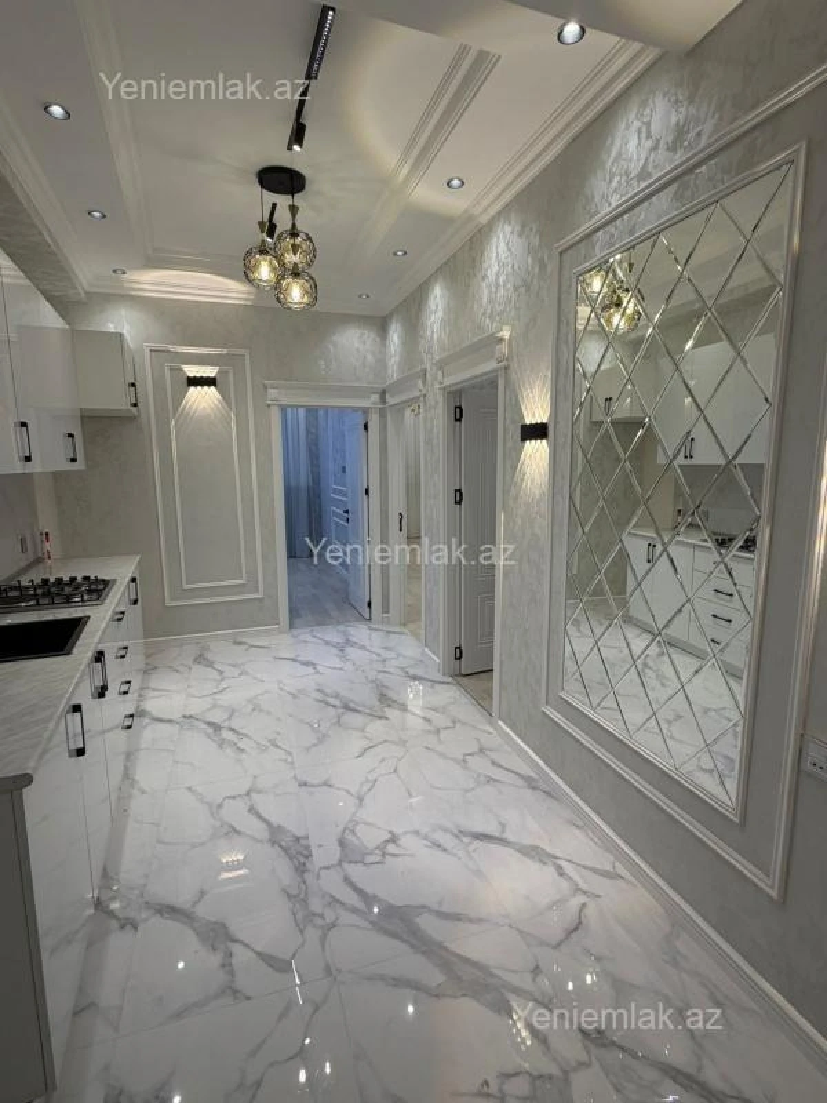 Satılır 3 otaqlı yeni tikili 85 m²