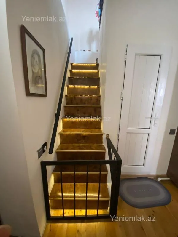 Satılır 4 otaqlı həyət evi 90 m²