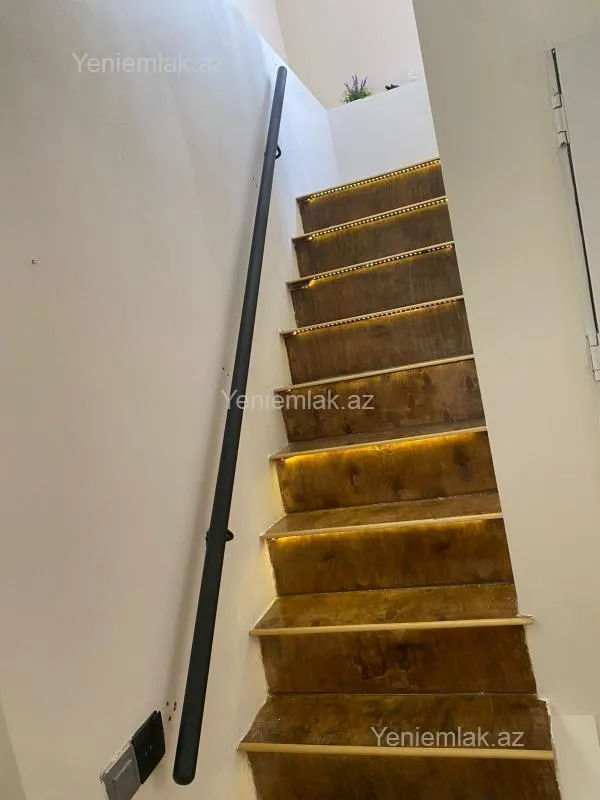 Satılır 4 otaqlı həyət evi 90 m²