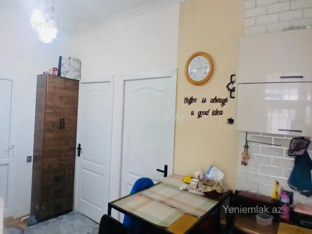 Satılır 4 otaqlı həyət evi 90 m²