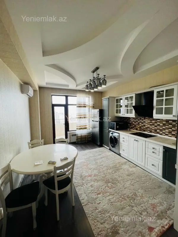 Satılır 3 otaqlı yeni tikili 146 m²