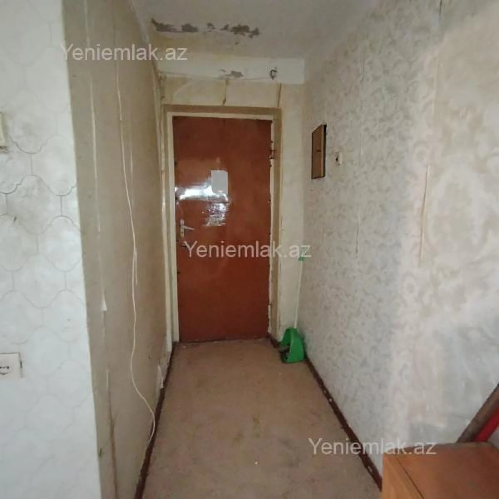 Satılır 2 otaqlı köhnə tikili 60 m²