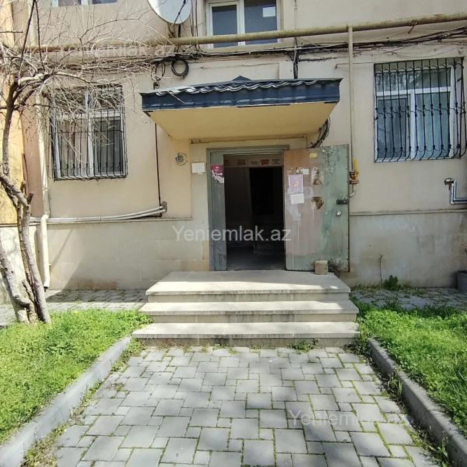 Satılır 2 otaqlı köhnə tikili 60 m²