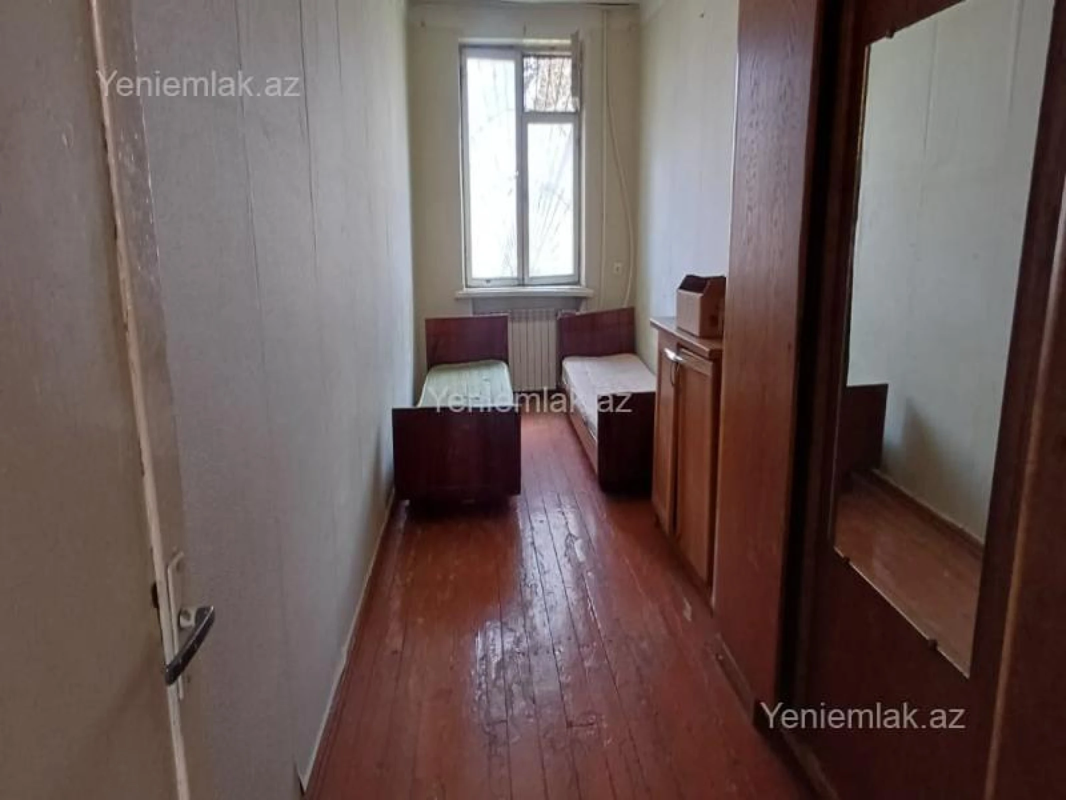 Satılır 2 otaqlı köhnə tikili 60 m²