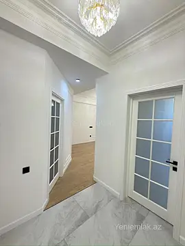 Satılır 3 otaqlı yeni tikili 100 m²