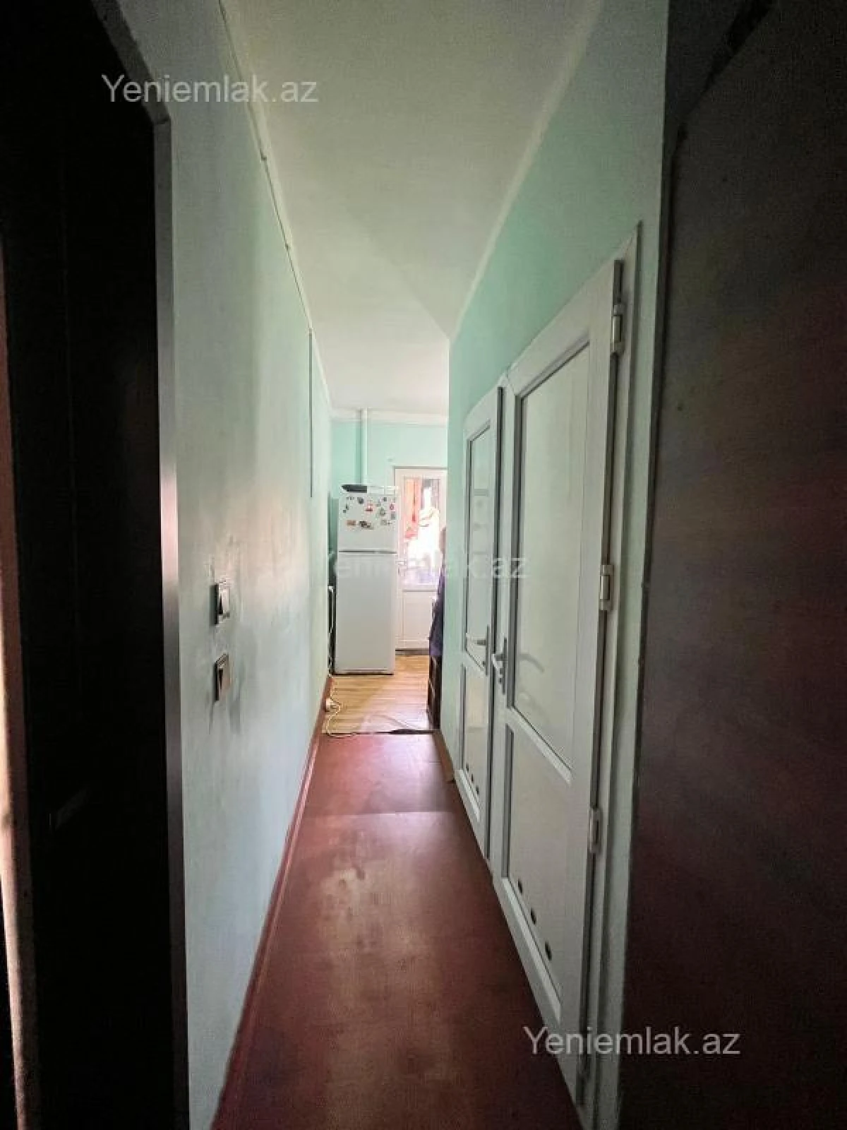 Satılır 3 otaqlı köhnə tikili 85 m²