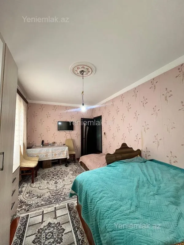 Satılır 3 otaqlı köhnə tikili 85 m²
