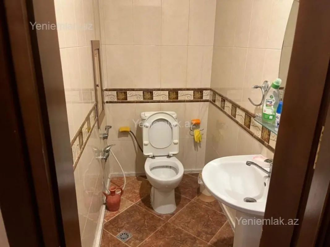 Satılır 3 otaqlı yeni tikili 160 m²